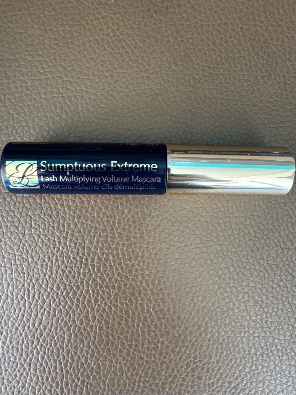 Estee Lauder Sumptuous Extreme Lash Multiplying Volume Mascara - 2.8 ml